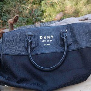 DKNY black leather bag Great condition.